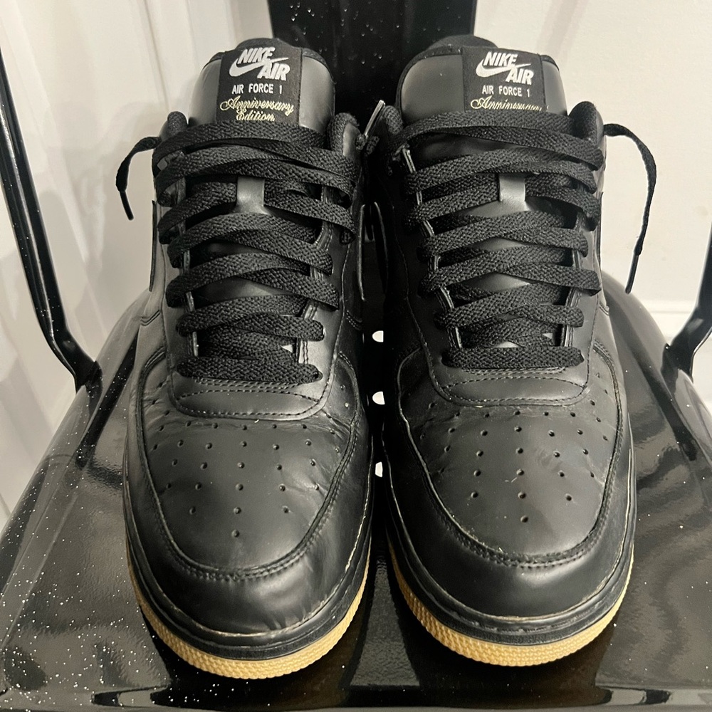 Nike Air Force 1 Black Sneakers